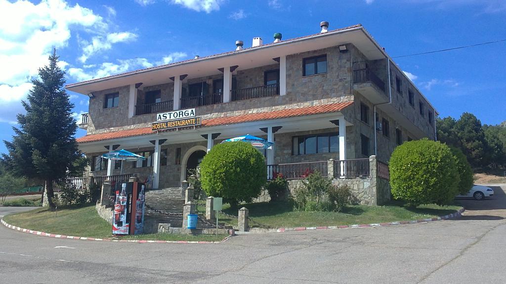 Hotel Restaurante Astorga Pradorrey Exterior photo