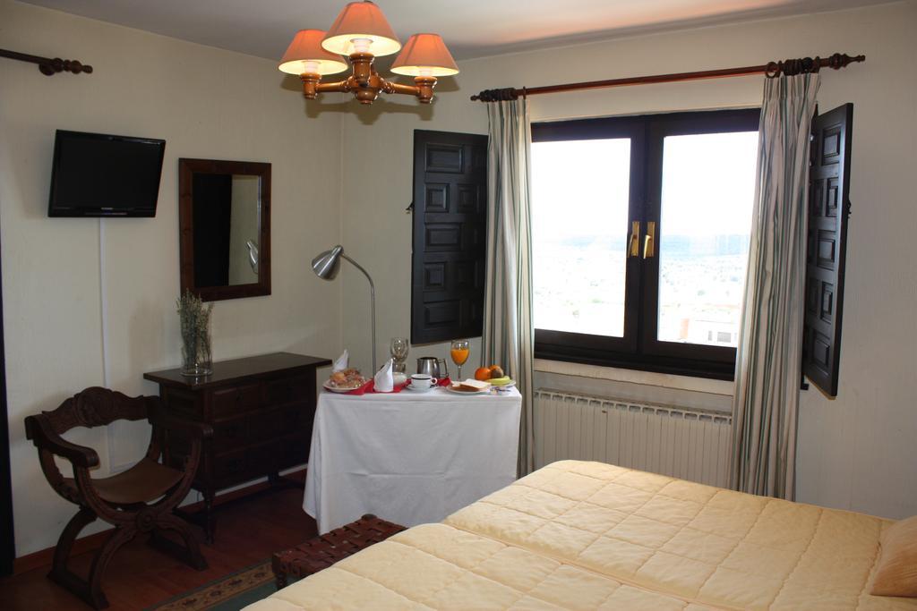 Hotel Restaurante Astorga Pradorrey Room photo